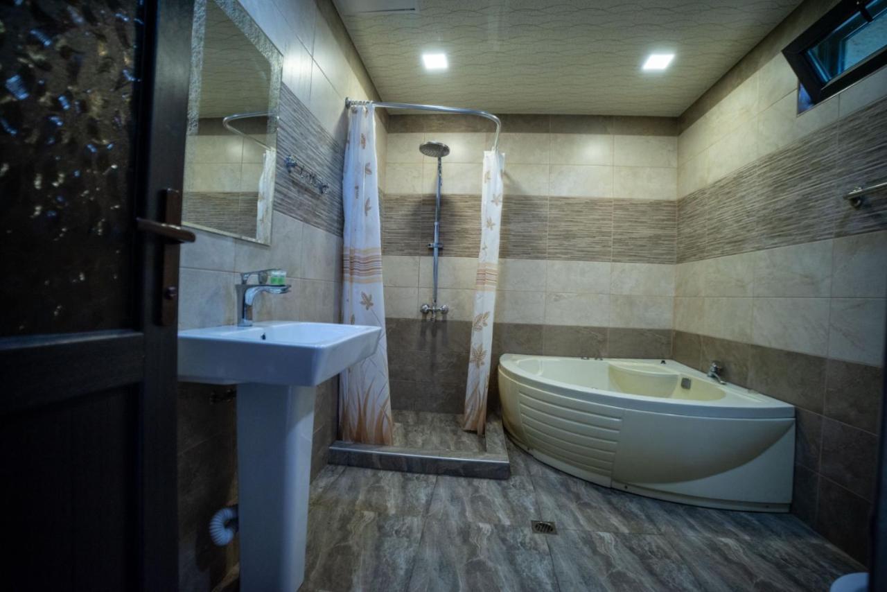 Arevik Resort Cottages Sevan Buitenkant foto