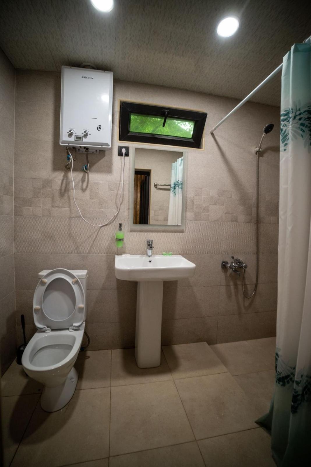 Arevik Resort Cottages Sevan Buitenkant foto