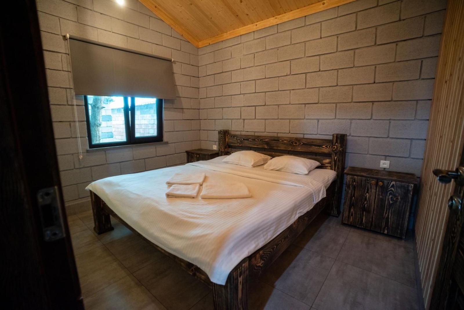 Arevik Resort Cottages Sevan Buitenkant foto